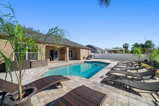 2712 ABBEY GROVE DRIVE, Valrico, FL 33594