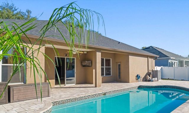 2712 ABBEY GROVE DRIVE, Valrico, FL 33594