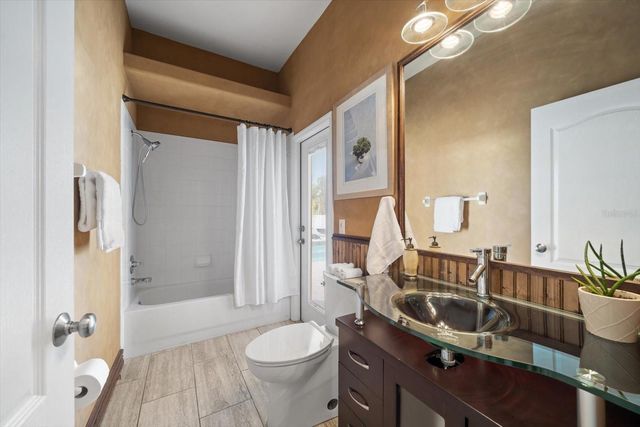 2712 ABBEY GROVE DRIVE, Valrico, FL 33594