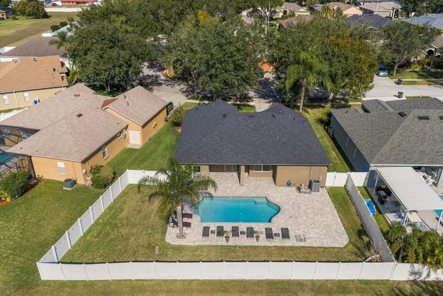 2712 ABBEY GROVE DRIVE, Valrico, FL 33594