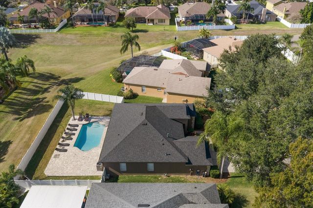 2712 ABBEY GROVE DRIVE, Valrico, FL 33594