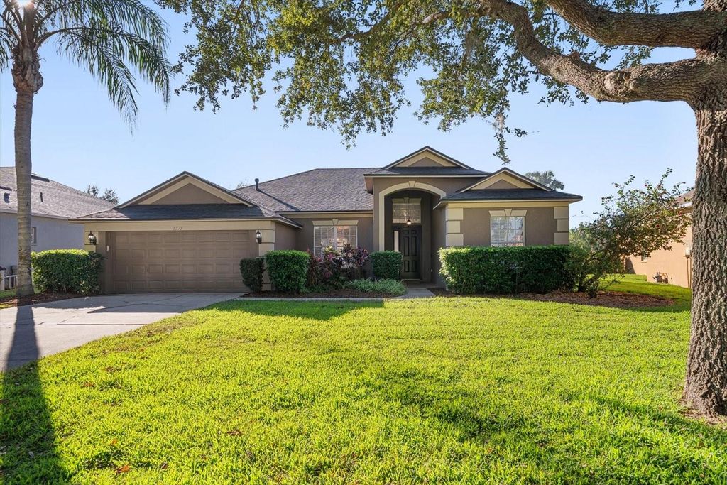 2712 ABBEY GROVE DRIVE, Valrico, FL 33594