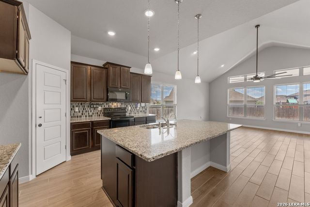 314 Sika Way, Schertz, TX 78108
