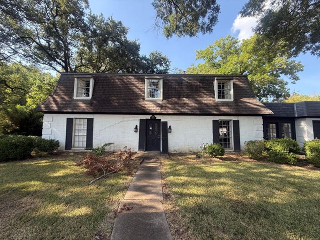 1701 Monta Street, Liberty, TX 77575