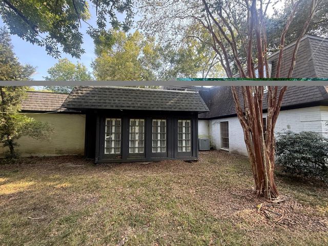 1701 Monta Street, Liberty, TX 77575
