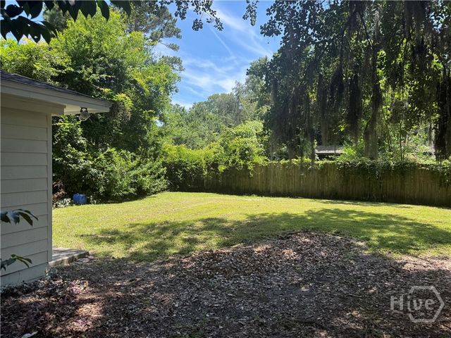 4 Brookview Drive, Savannah, GA 31406