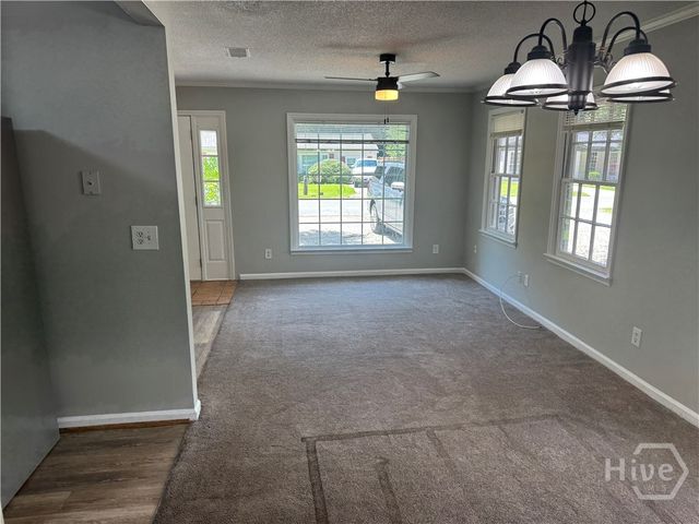 4 Brookview Drive, Savannah, GA 31406