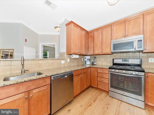 11800 OLD GEORGETOWN #1207, Rockville, MD 20852
