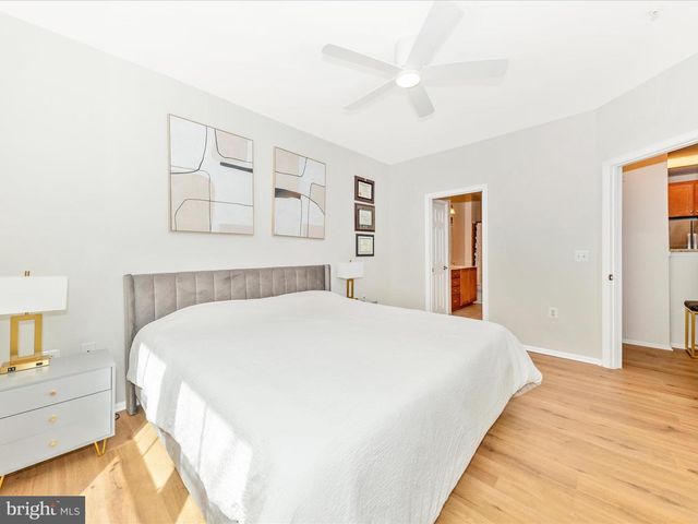 11800 OLD GEORGETOWN #1207, Rockville, MD 20852