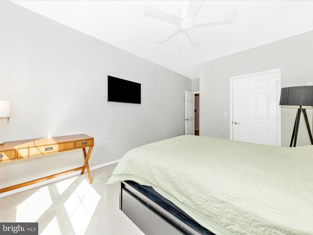 11800 OLD GEORGETOWN #1207, Rockville, MD 20852