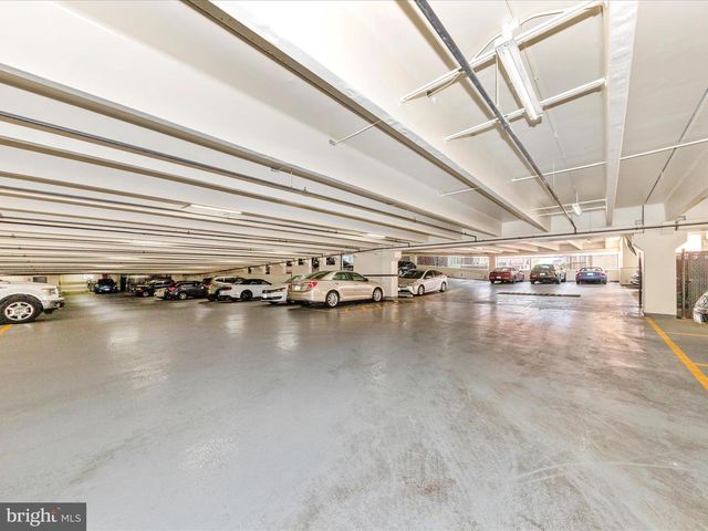 11800 OLD GEORGETOWN #1207, Rockville, MD 20852