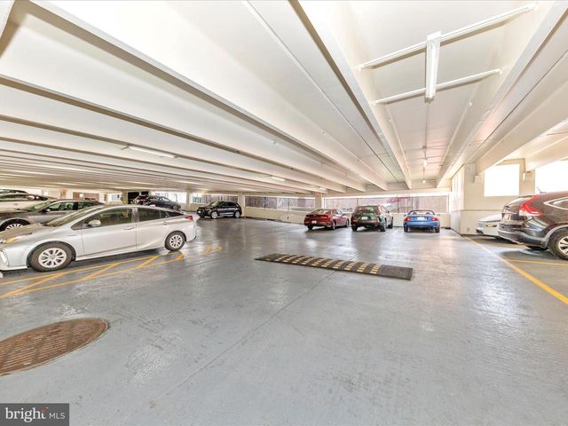 11800 OLD GEORGETOWN #1207, Rockville, MD 20852