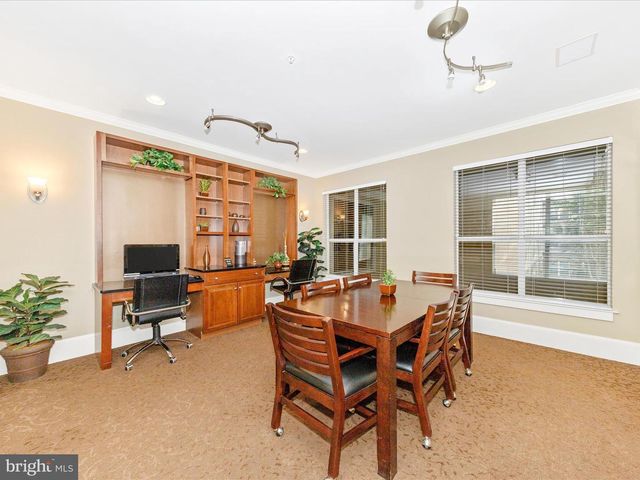 11800 OLD GEORGETOWN #1207, Rockville, MD 20852