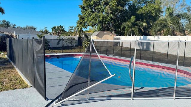 2702 38TH STREET W, Bradenton, FL 34205