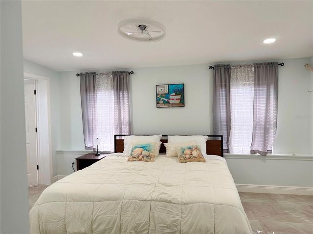 2702 38TH STREET W, Bradenton, FL 34205