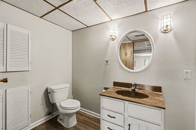 3750 Cedaridge Road, Kalamazoo, MI 49008