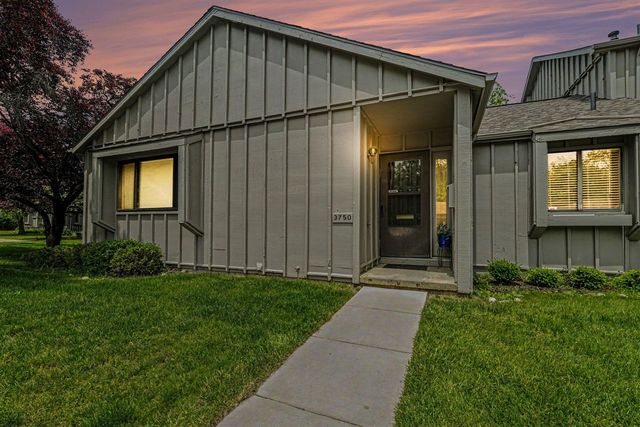 3750 Cedaridge Road, Kalamazoo, MI 49008