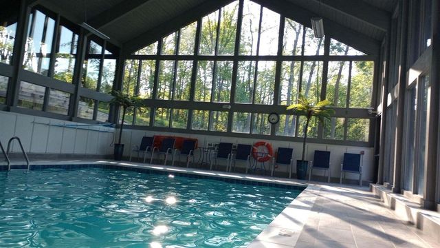 3750 Cedaridge Road, Kalamazoo, MI 49008