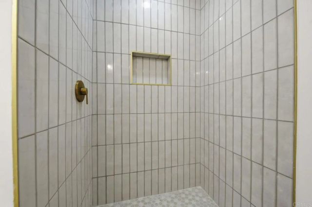 18023 Avenida Alozdra, Rancho Bernardo (san Diego), CA 92128