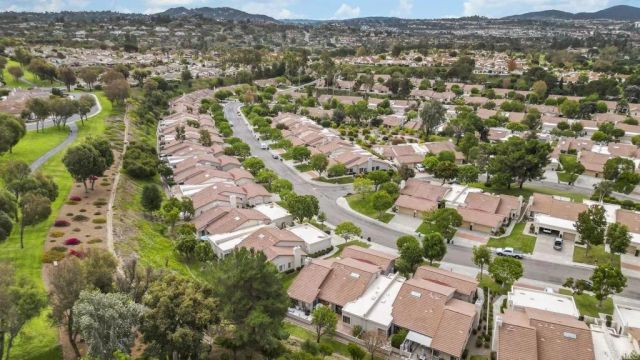18023 Avenida Alozdra, Rancho Bernardo (san Diego), CA 92128