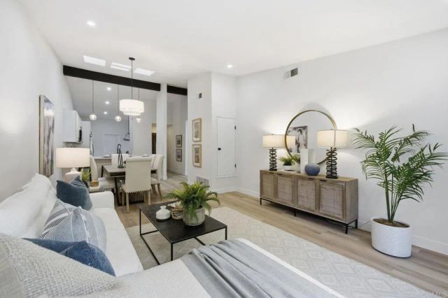 18023 Avenida Alozdra, Rancho Bernardo (san Diego), CA 92128