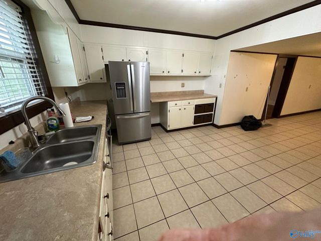 1604 Gum Pond Road, Eva, AL 35621