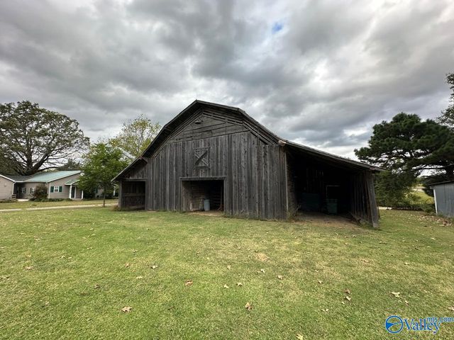 1604 Gum Pond Road, Eva, AL 35621