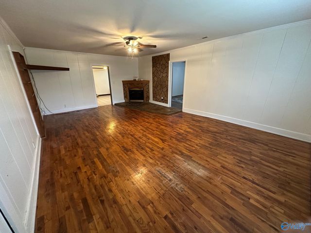 1604 Gum Pond Road, Eva, AL 35621