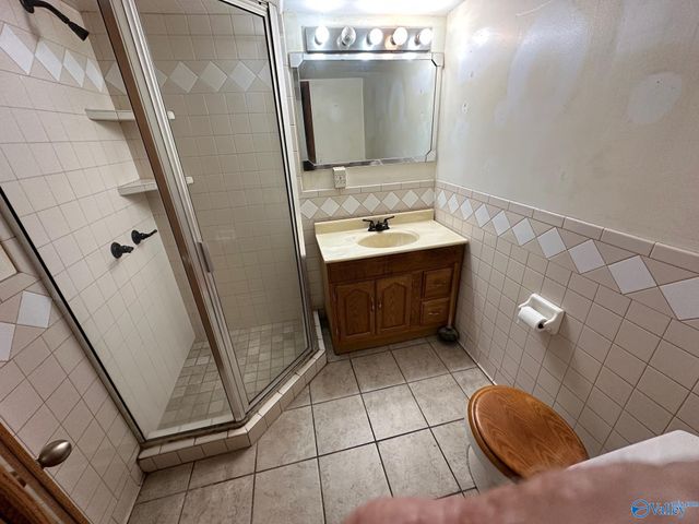 1604 Gum Pond Road, Eva, AL 35621