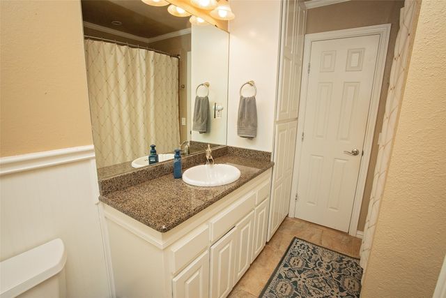 1405 Thompson Drive, Graham, TX 76450