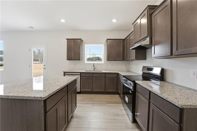 126 Hampton Hollow Drive, Jefferson, GA 30549