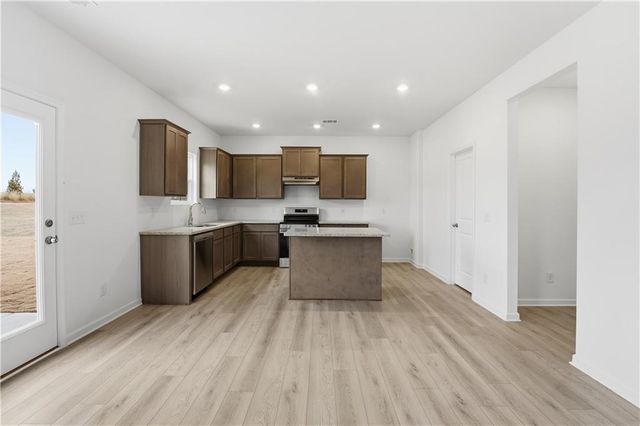 126 Hampton Hollow Drive, Jefferson, GA 30549