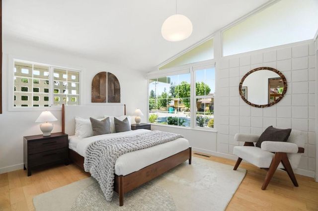 3874 Pruneridge Avenue, Santa Clara, CA 95051