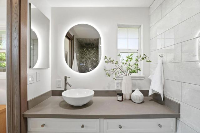 3874 Pruneridge Avenue, Santa Clara, CA 95051