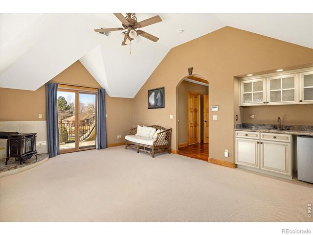 8630 Crimson Clover Lane, Longmont, CO 80503