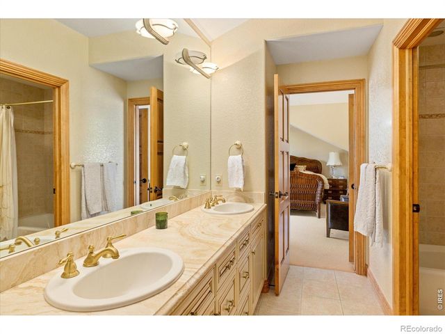 8630 Crimson Clover Lane, Longmont, CO 80503