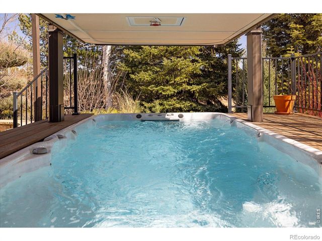 8630 Crimson Clover Lane, Longmont, CO 80503