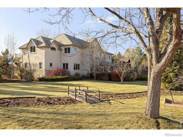 8630 Crimson Clover Lane, Longmont, CO 80503
