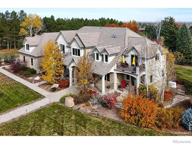 8630 Crimson Clover Lane, Longmont, CO 80503