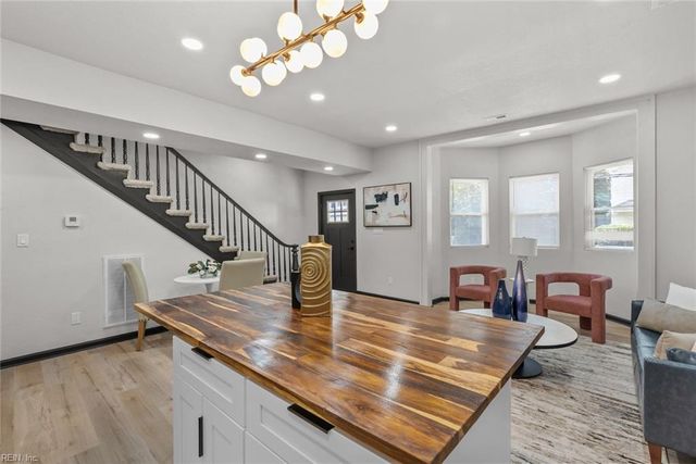 724 C AVE, Norfolk, VA 23504