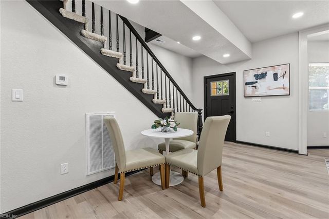 724 C AVE, Norfolk, VA 23504