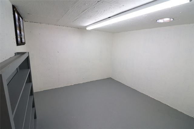 957 Frog Hollar, Bowie, TX 76230