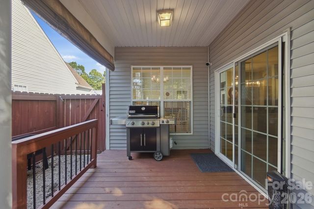 8530 Heron Glen Drive, Charlotte, NC 28269