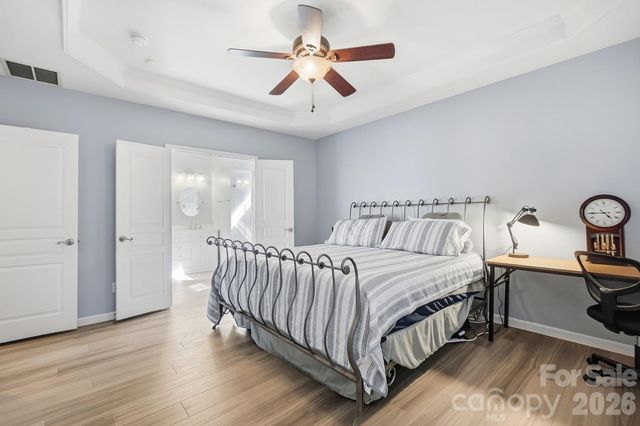 8530 Heron Glen Drive, Charlotte, NC 28269