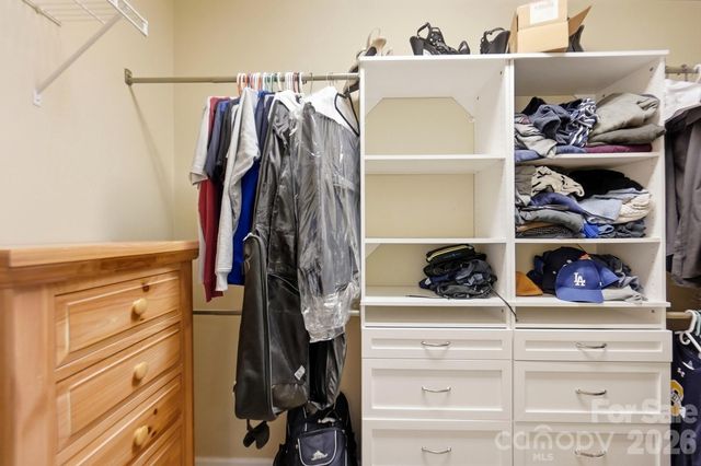 8530 Heron Glen Drive, Charlotte, NC 28269