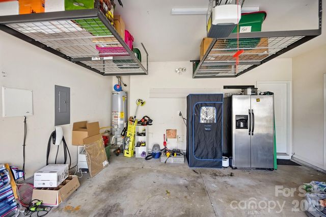 8530 Heron Glen Drive, Charlotte, NC 28269