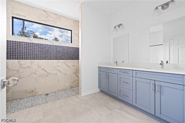 1133 Alvin AVE, Lehigh Acres, FL 33971