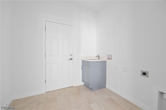 1133 Alvin AVE, Lehigh Acres, FL 33971