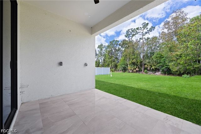 1133 Alvin AVE, Lehigh Acres, FL 33971