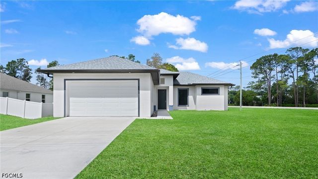 1133 Alvin AVE, Lehigh Acres, FL 33971